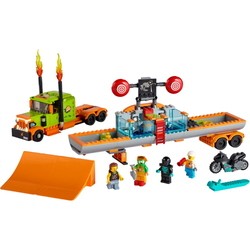 Lego Stunt Show Truck 60294