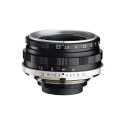 Voigtlaender 35mm f/2.5 Color Skopar Pancake II