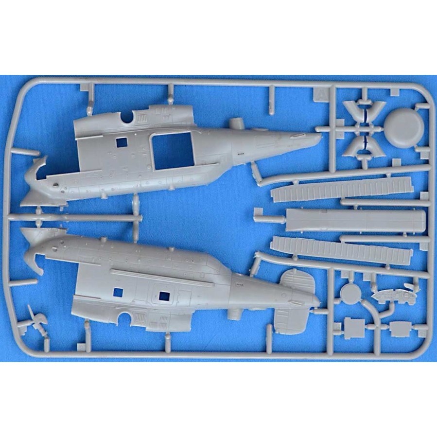 Ace Search and Rescue Helicopter Ka-25PS Hormone-C (1:72)