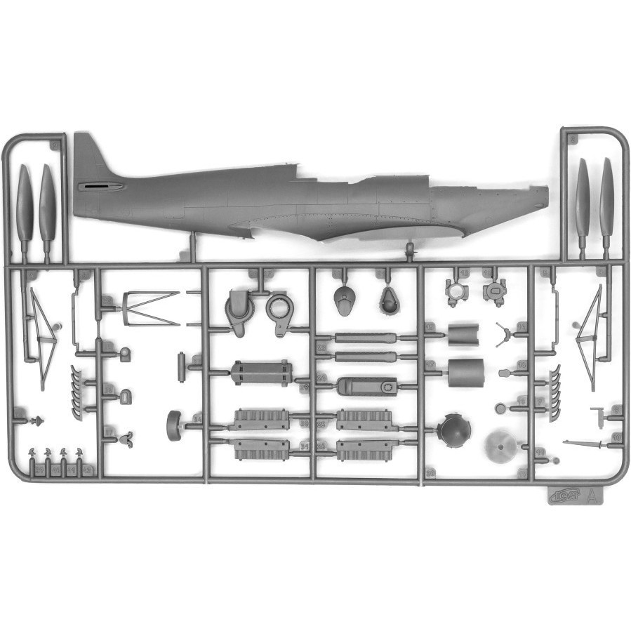 ICM Spitfire Mk.VIII US Air Force Fighter (1:48)