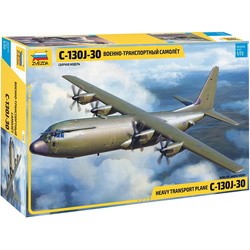 Zvezda Heavy Transport Plane C-130J-30 (1:72)
