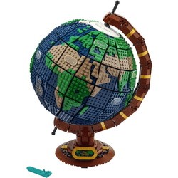 Lego The Globe 21332