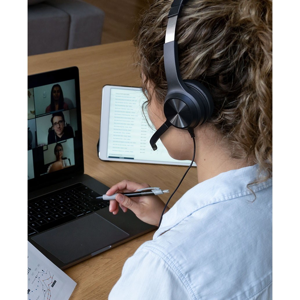 Creative Chat USB Type-C