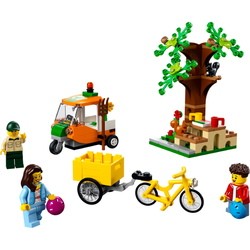 Lego Picnic in the Park 60326