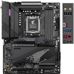 Gigabyte B650 AORUS PRO AX