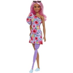 Barbie Fashionistas HBV21