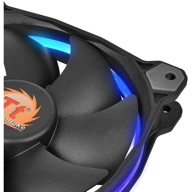 Thermaltake Riing 14 LED RGB 256 Colors Fan 3 Fan