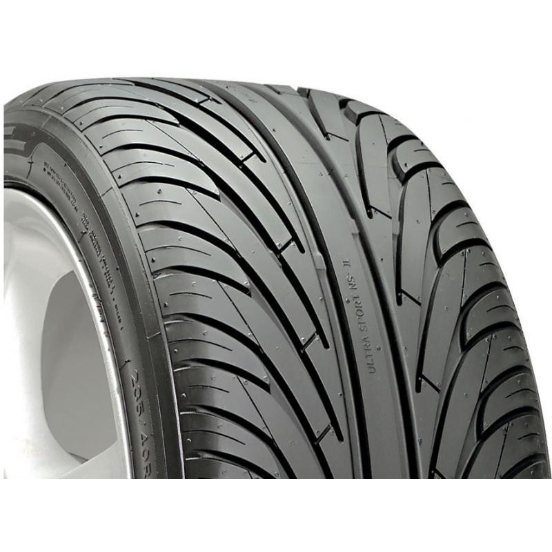 Nankang NS-2 245/35 R20 71Y