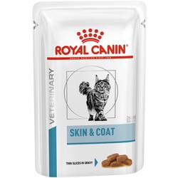 Royal Canin Skin and Coat Formula Pouch 24 pcs
