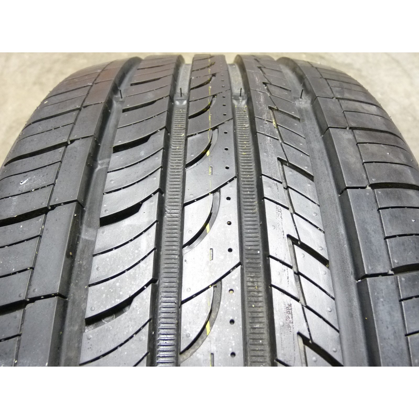 Nexen N5000 Plus 215/65 R15 95H