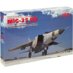 ICM MiG-25 RB (1:48)