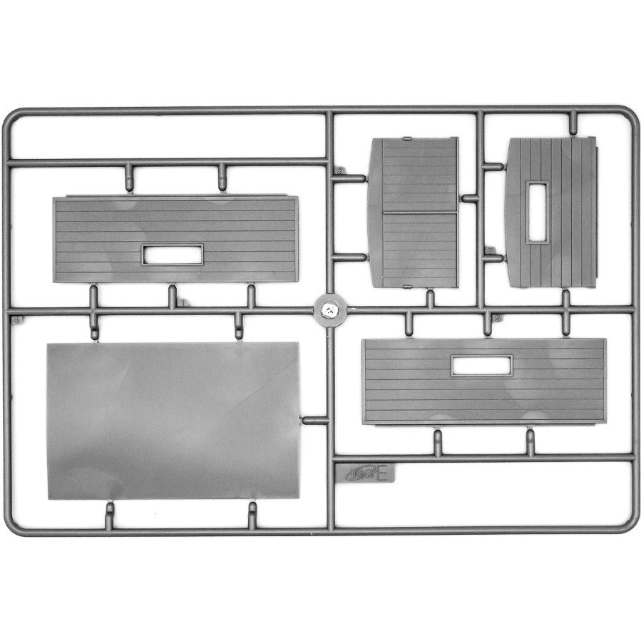 ICM Typ 2.5-32 with Shelter (1:35)