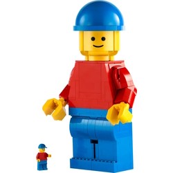 Lego Up-Scaled Lego Minifigure 40649