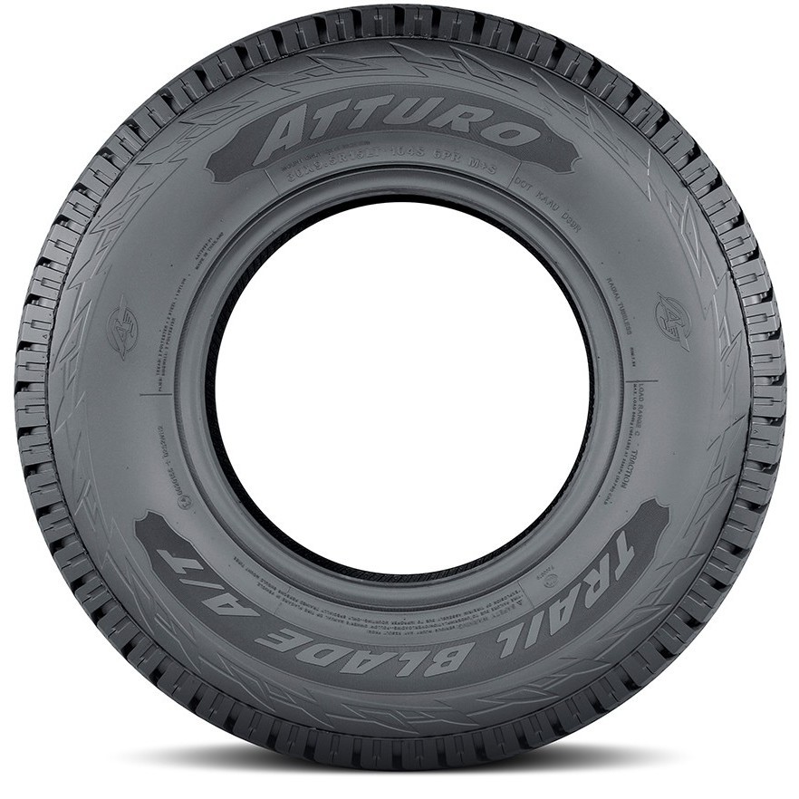 Atturo Trail Blade A/T 235/75 R15 104S