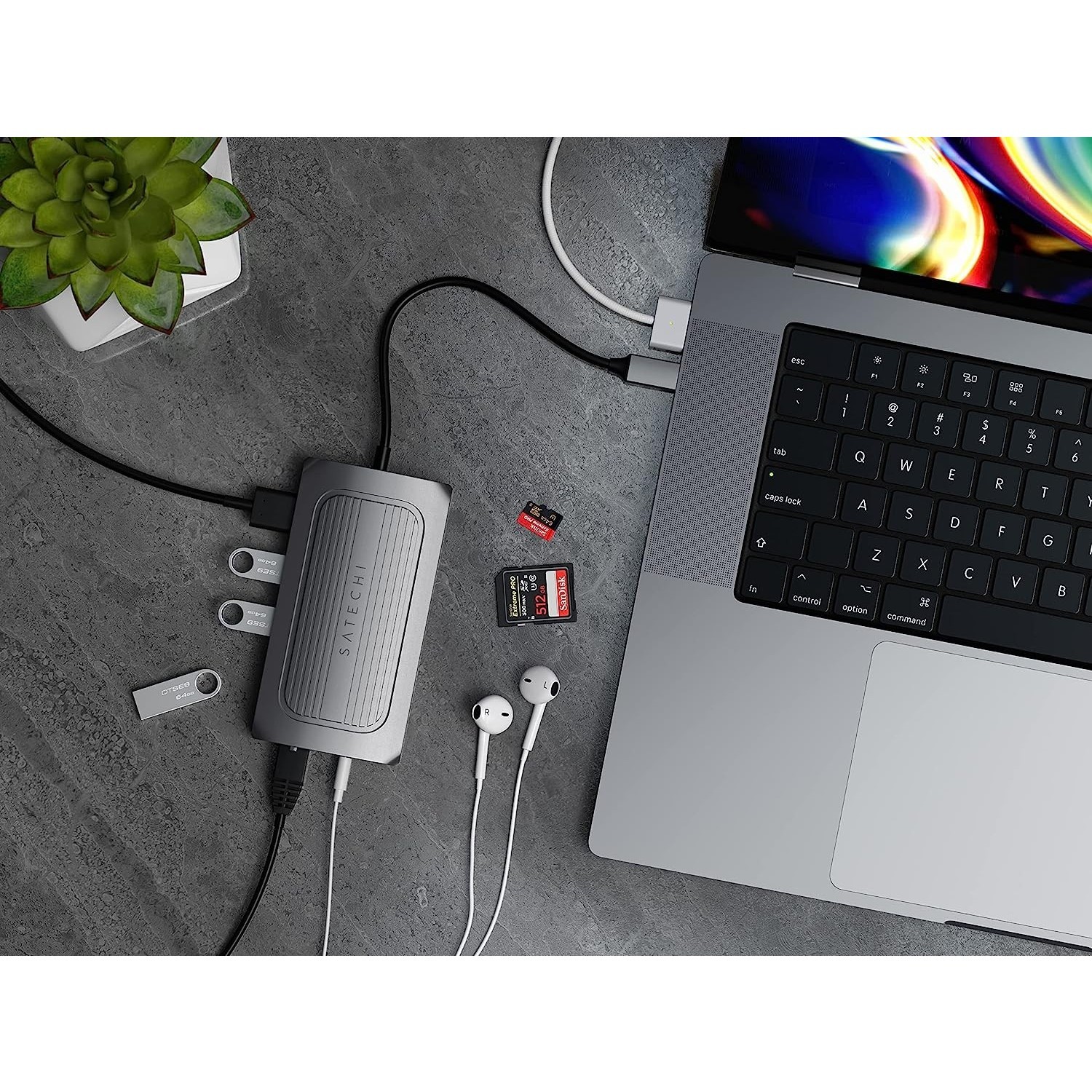 Satechi USB-4 Multiport Adapter with 8K HDMI