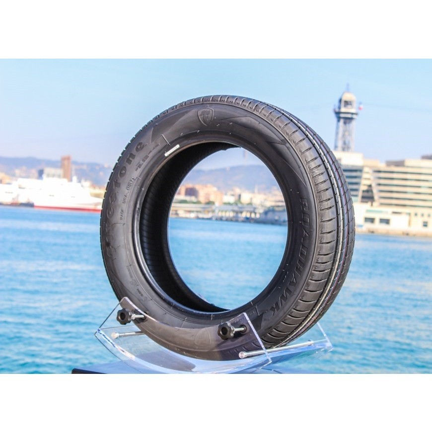 Firestone Roadhawk 245/60 R18 105H