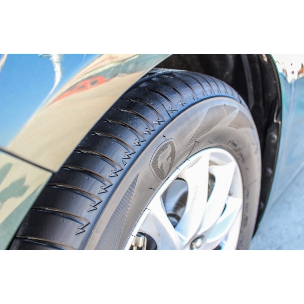 Firestone Roadhawk 245/60 R18 105H