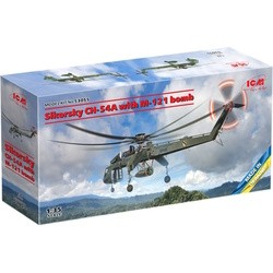 ICM Sikorsky CH-54A Tarhe with M-121 Bomb (1:35)