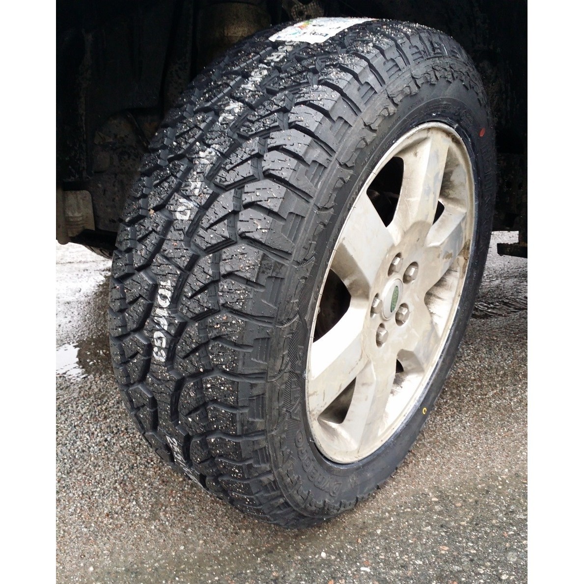 Hankook Dynapro ATM RF10 285\/60 R18 120H