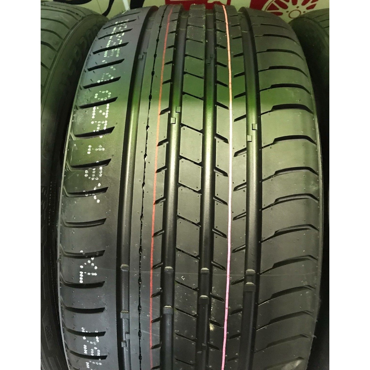 Nordexx NS9200 235\/50 R17 100W