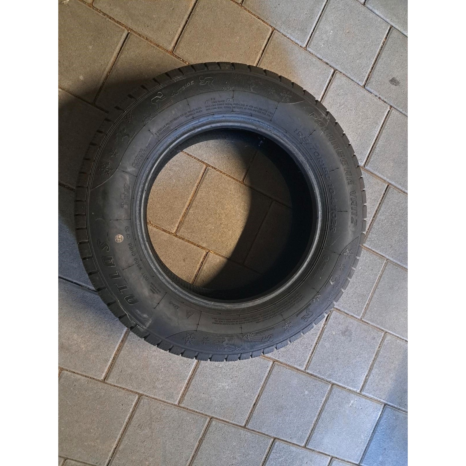 Atlas Polarbear Van 2 205\/65 R16C 107R