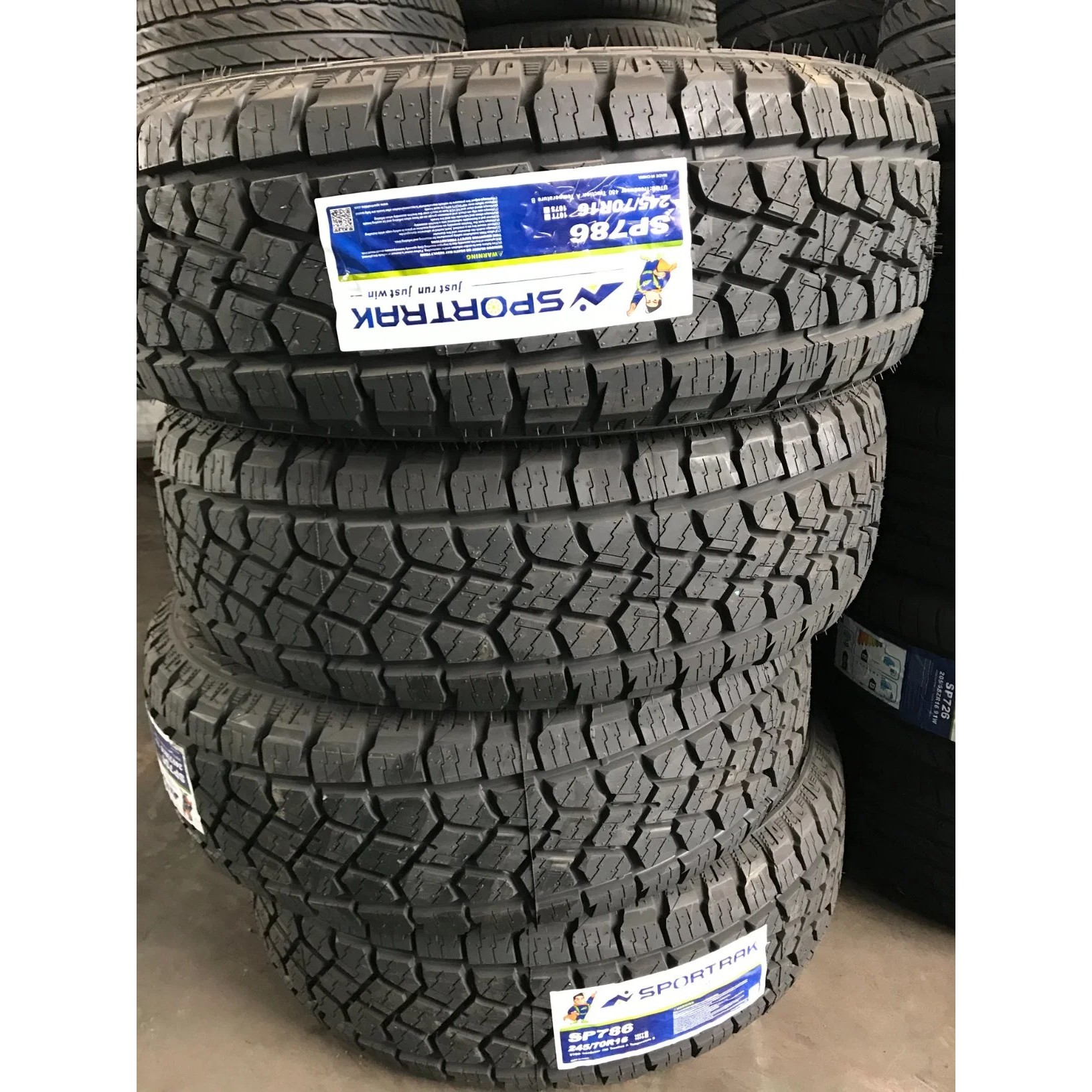 Sportrak SP786 235\/75 R15 116Q