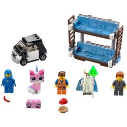 Lego Double-Decker Couch 70818