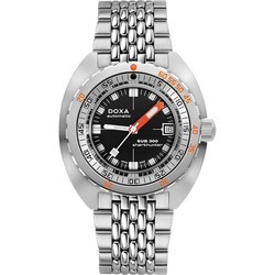 DOXA SUB 300 Sharkhunter 821.10.101.10