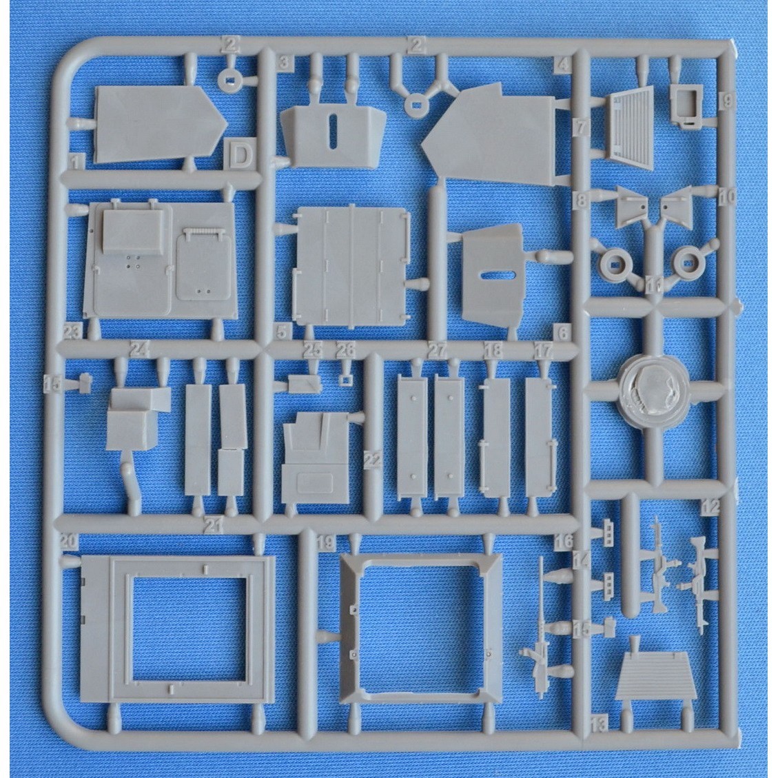Ace USAF Armored Patrol Car XM-706 E2 (1:72)
