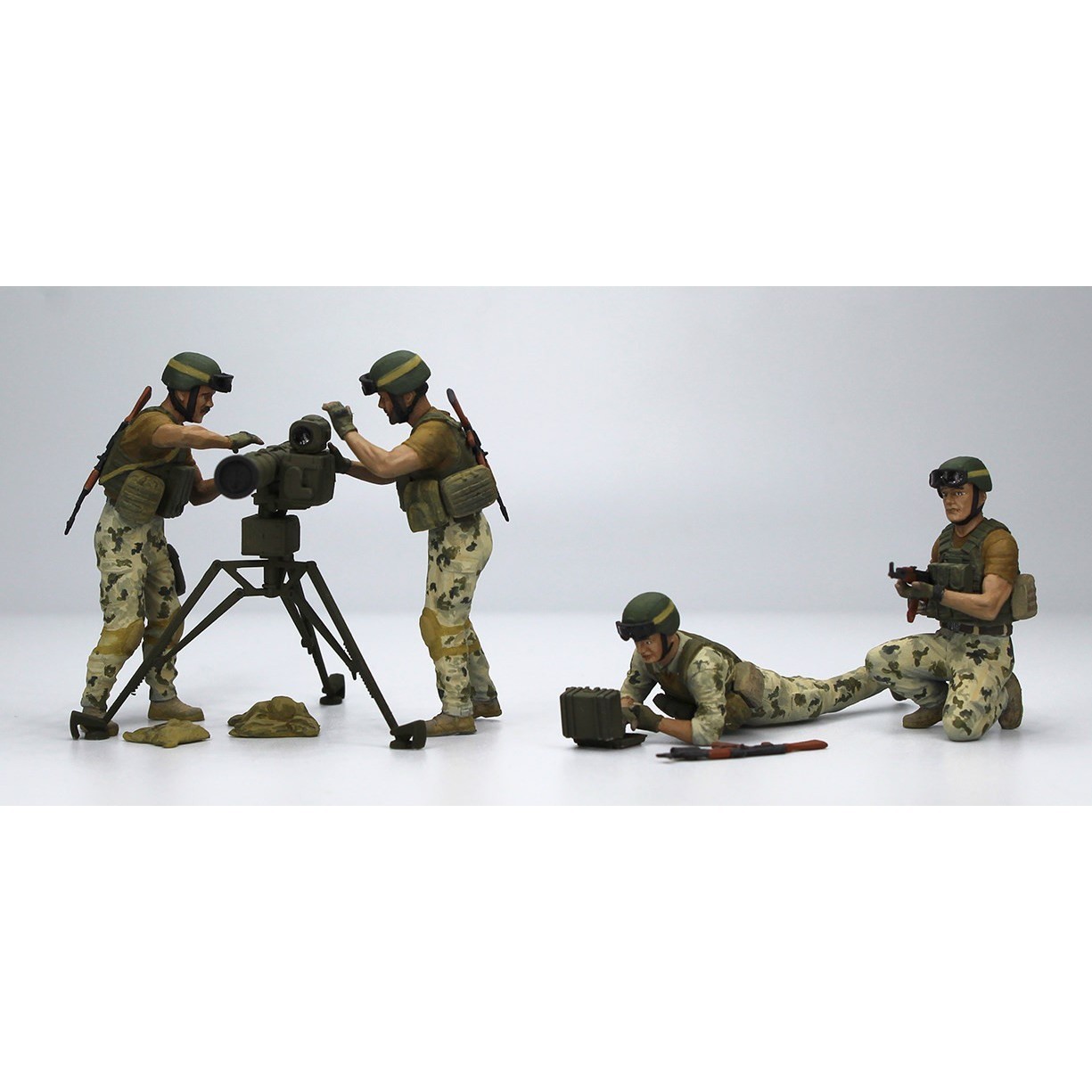 ICM The Crew of Stugna-P Anti-Tank Complex (1:35)