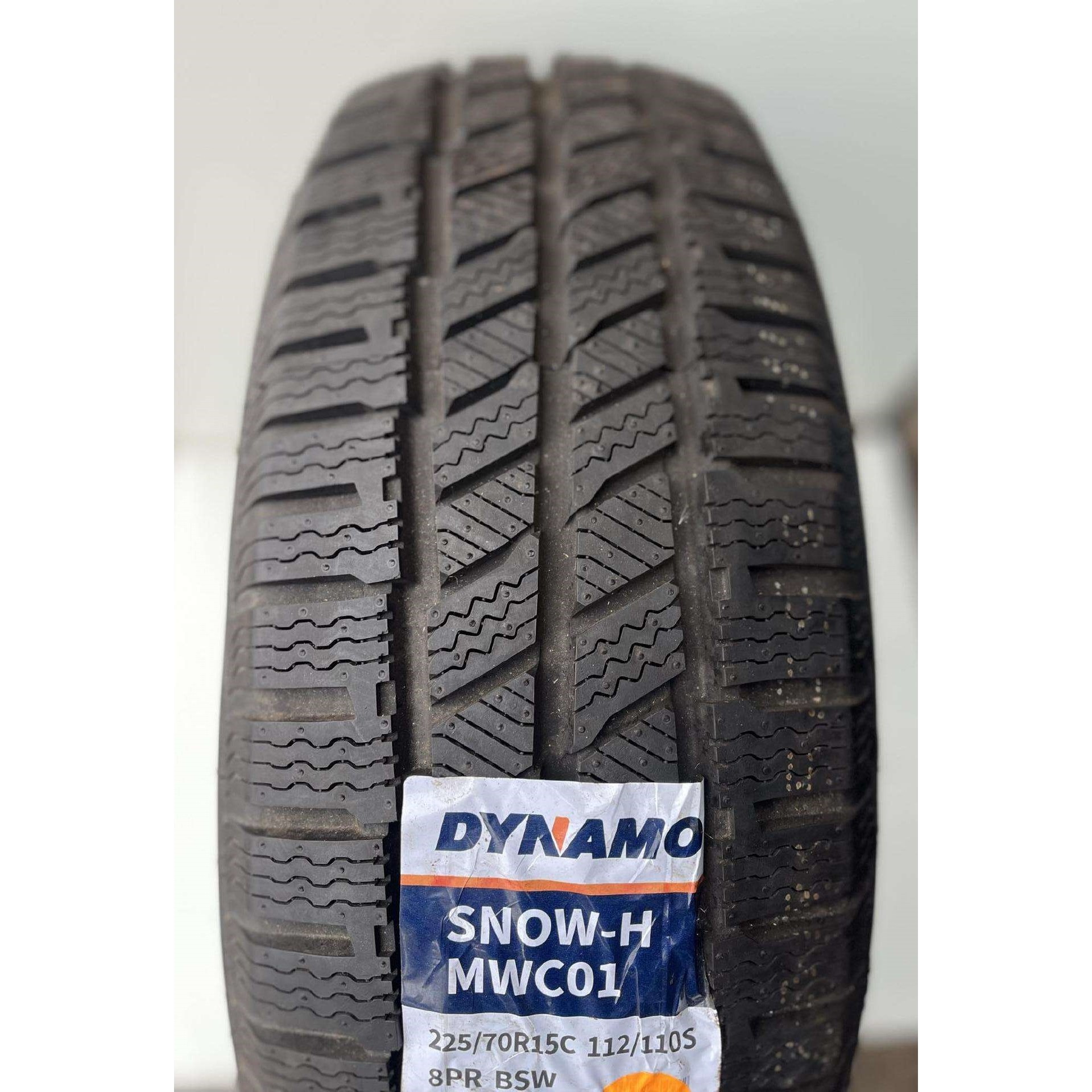 Dynamo MWC01 195\/75 R16C 107R