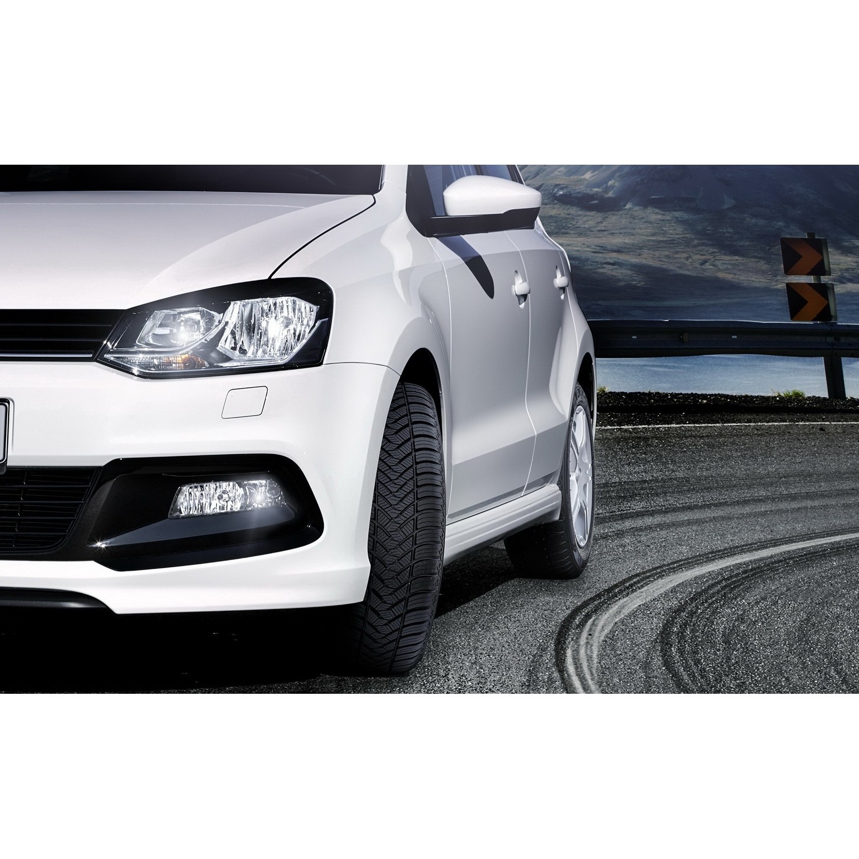 Maxxis AllSeason AP2 205\/70 R16 97H