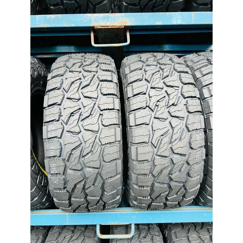 Aplus Rock Shredder-R\/T 245\/70 R16 113Q