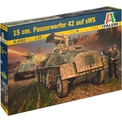 ITALERI 15 cm. Panzerwerfer 42 auf sWS (1:35)