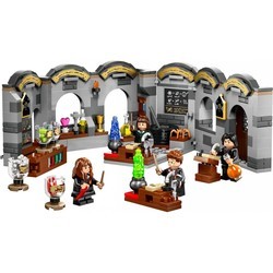 Lego Hogwarts Castle Potions Class 76431