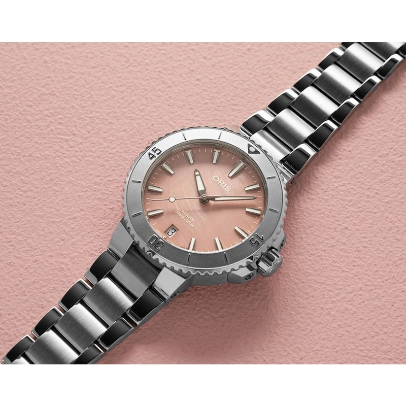 Oris Aquis Date 01 733 7770 4158-07 8 18 05P