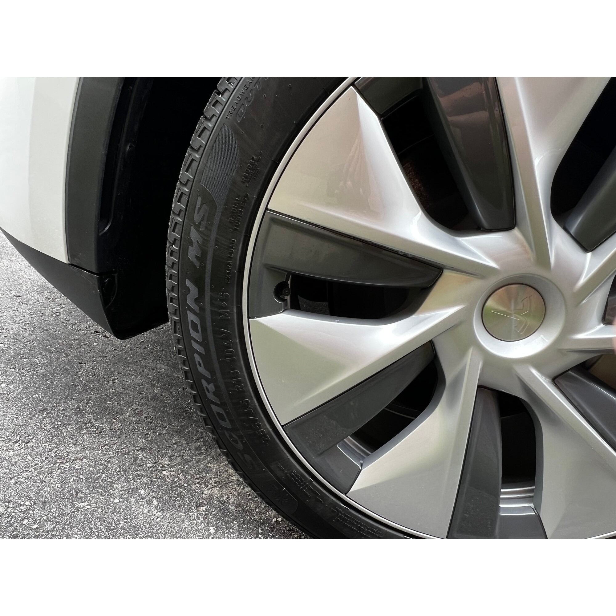 Pirelli Scorpion MS 295\/40 R21 111V Porsche