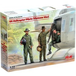 ICM US Helicopter Pilots (Vietnam War) (1:32)