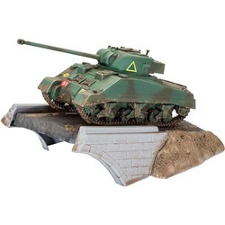 Revell Sherman Firefly (1:76)