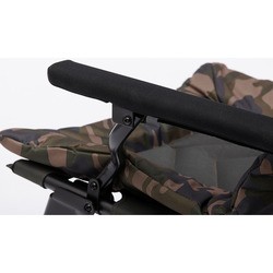 Prologic Avenger Comfort Camo Chair W\/Armrests & Covers