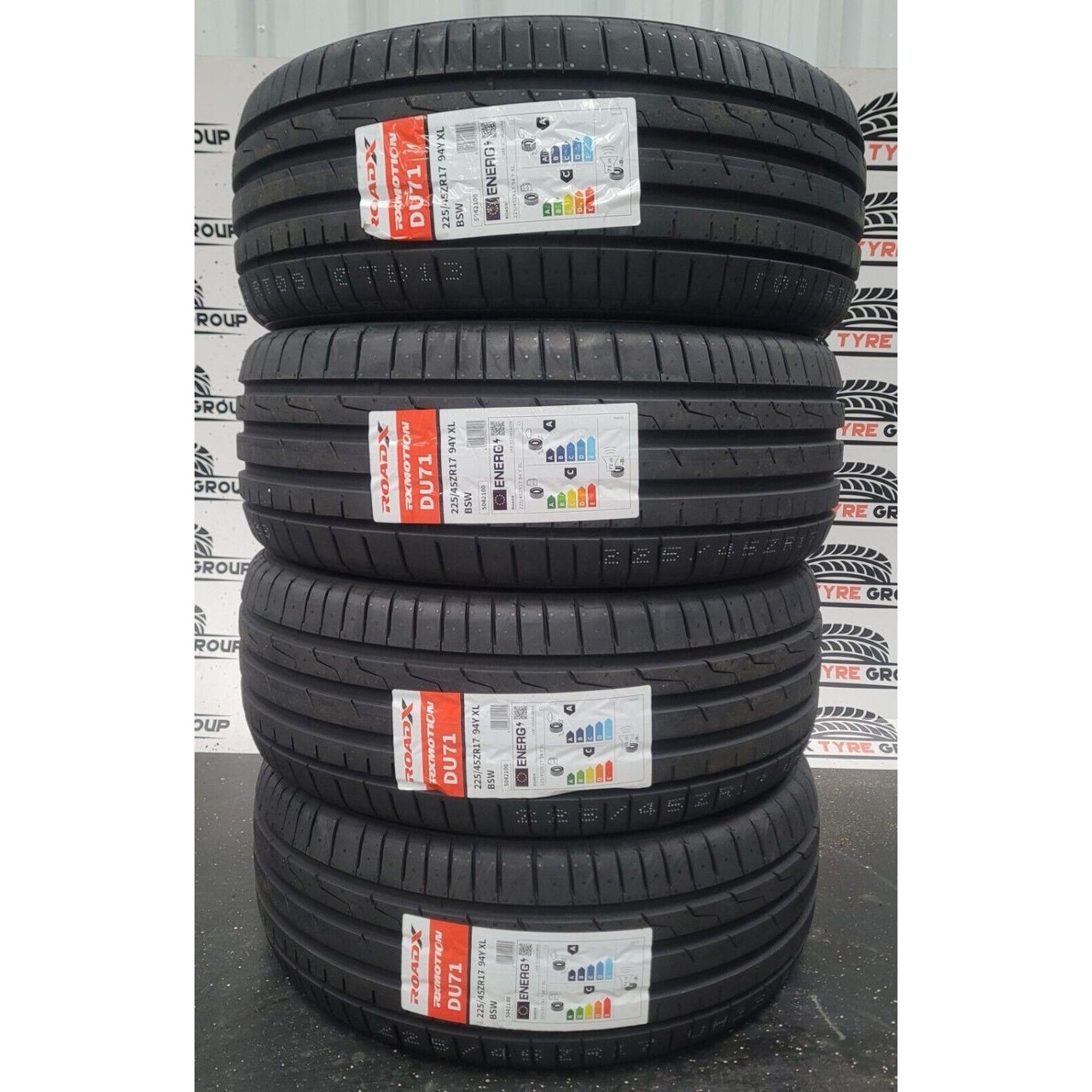 RoadX RXMotion DU71 245\/30 R20 90Y