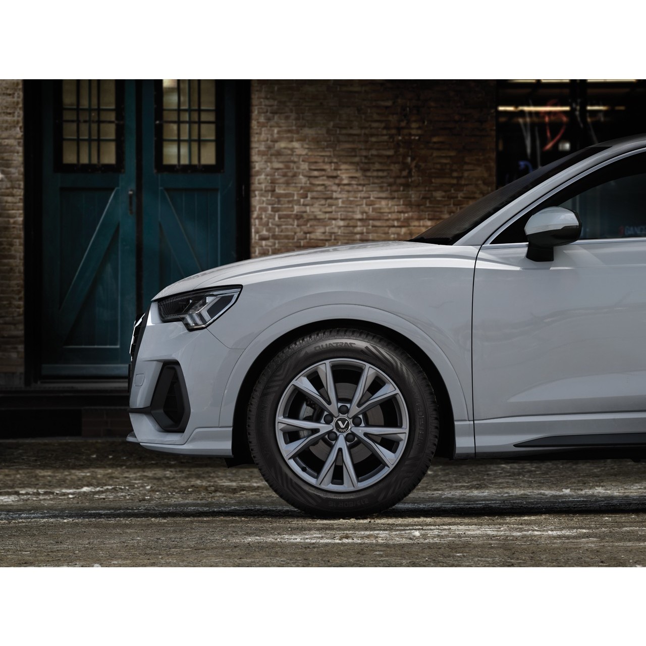 Vredestein Quatrac 225\/55 R18 102V