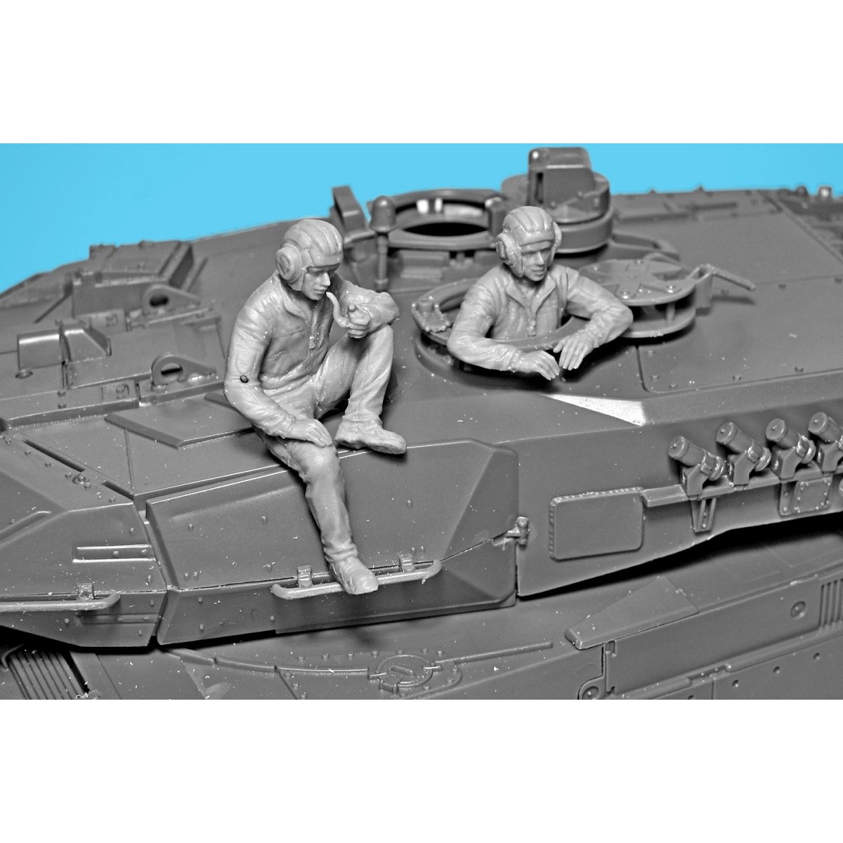 ICM Leopard 2 Crew of the Armed Forces of Ukraine (1:35)
