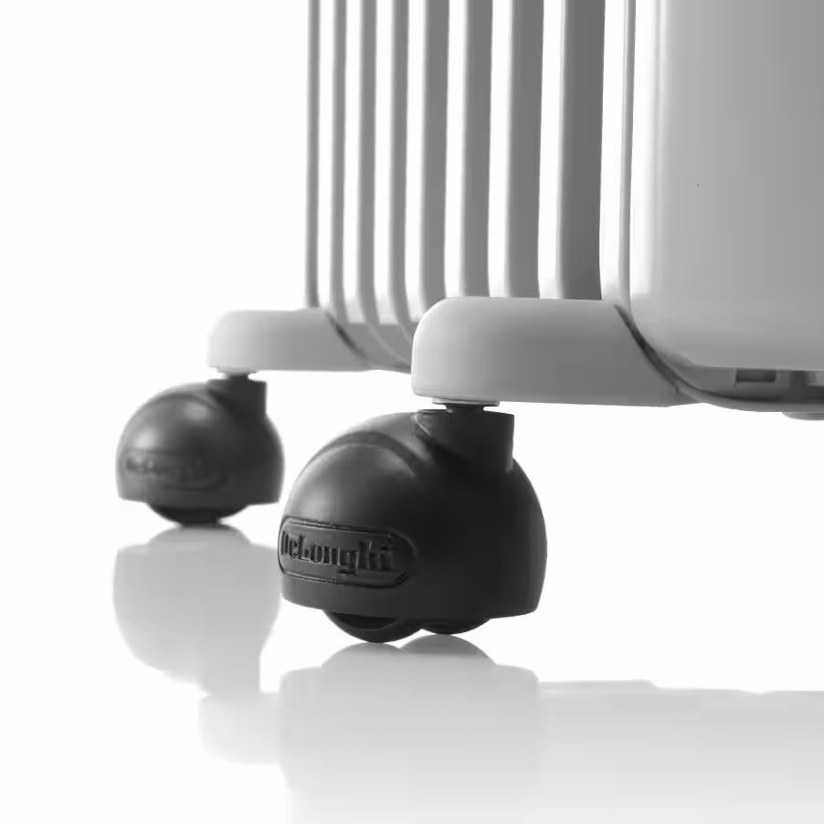 De'Longhi KH 390715 7&nbsp;секц 1.5&nbsp;кВт