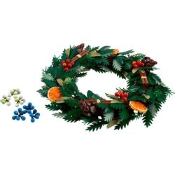 Lego Wreath 10340