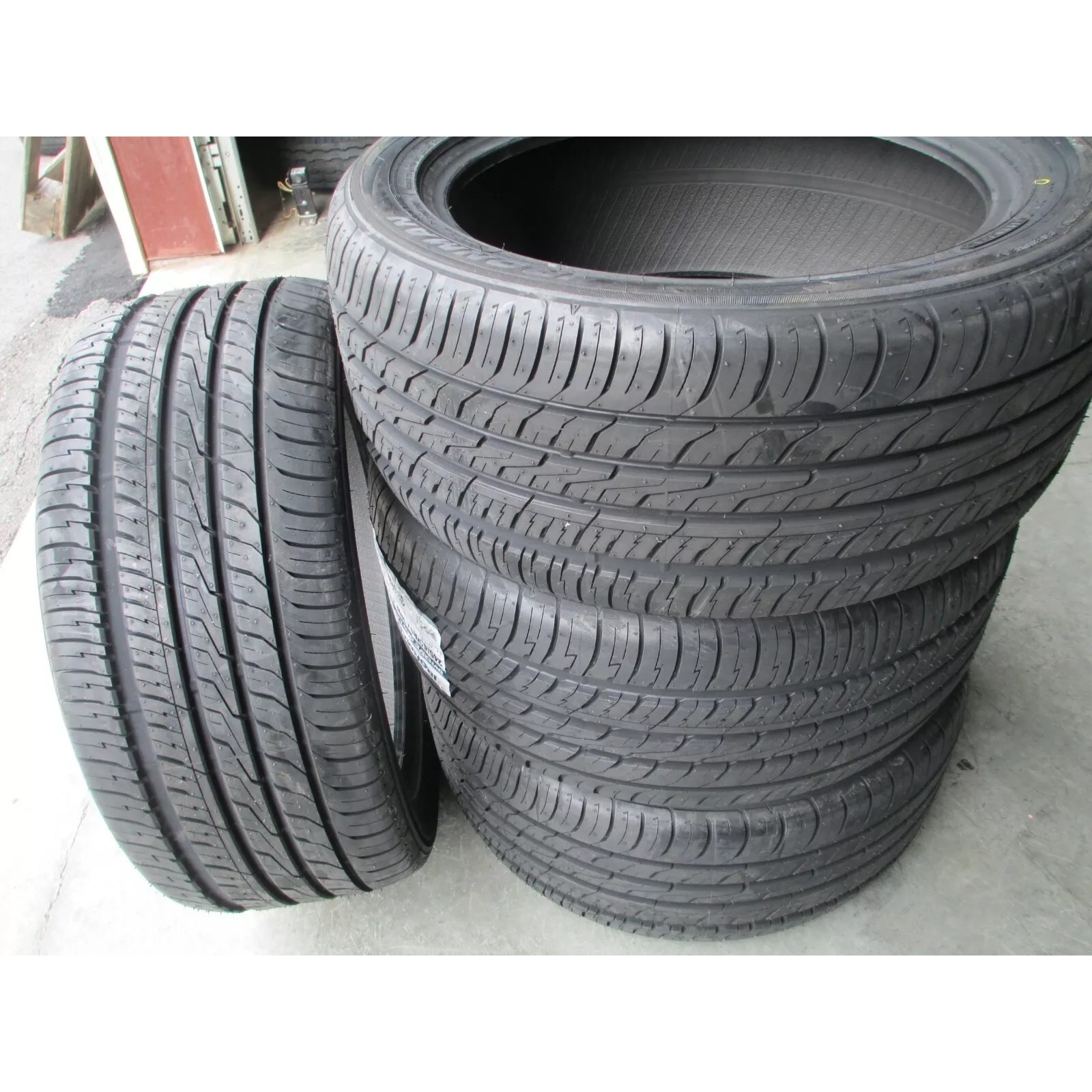 Ironman iMOVE Gen 3 AS 185\/65 R15 88H