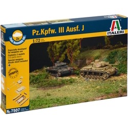 ITALERI Pz. Kpfw. III Fast Assembly (1:72)