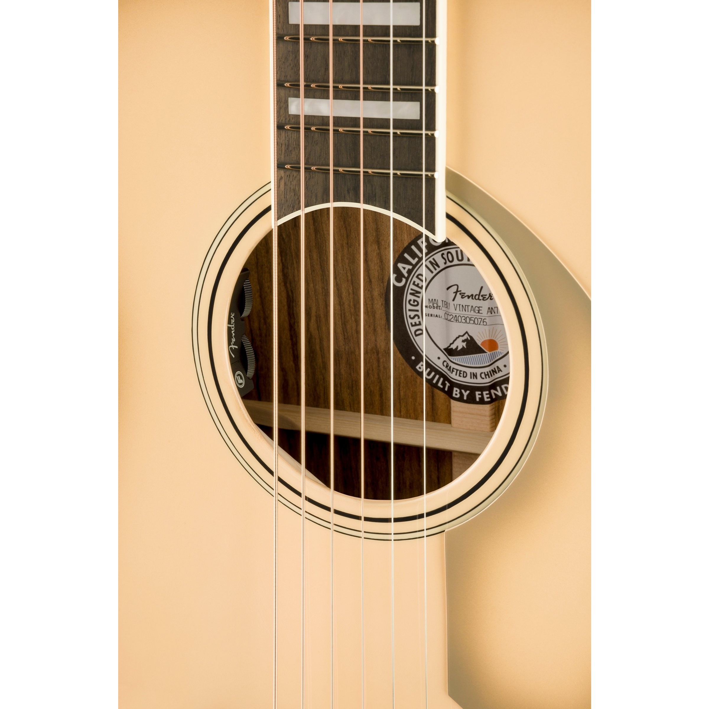 Fender Limited Edition California Vintage King Antigua