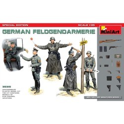 MiniArt German Feldgendarmerie Special Edition (1:35)