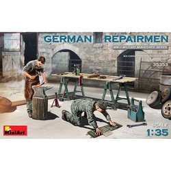 MiniArt German Repairmen (1:35)